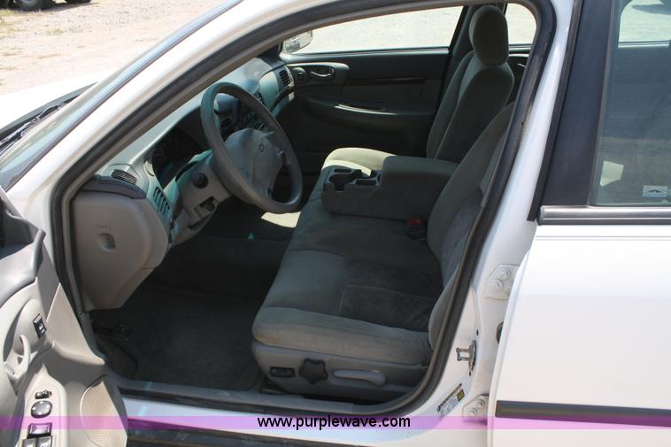 image for item B6835 2005 Chevrolet Impala