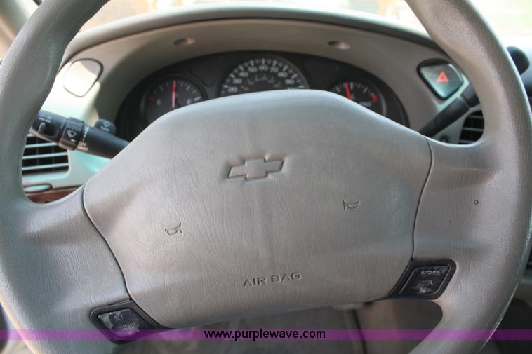 image for item B6835 2005 Chevrolet Impala