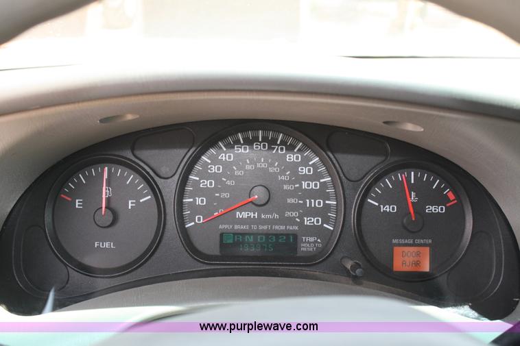 image for item B6835 2005 Chevrolet Impala