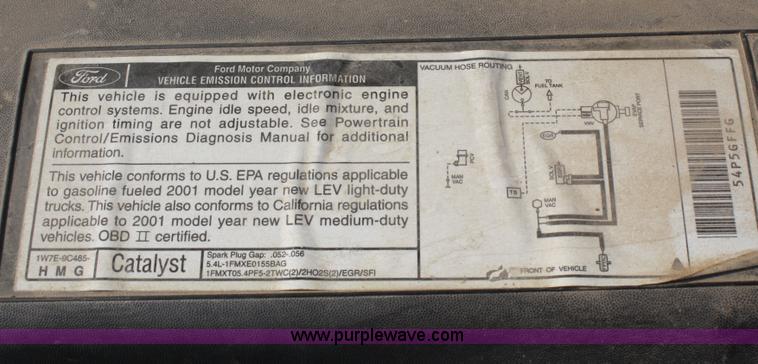 image for item B6837 2001 Ford F150 XL pickup truck