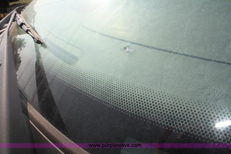 image for item B6837 2001 Ford F150 XL pickup truck