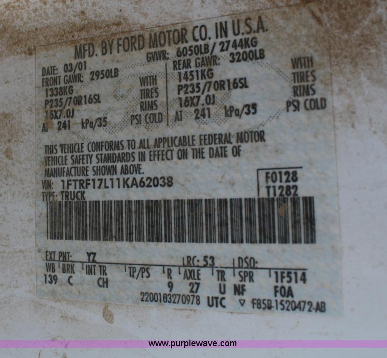 image for item B6837 2001 Ford F150 XL pickup truck