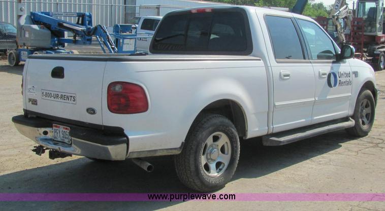 image for item C2577 2001 Ford F150 XLT club cab pickup truck