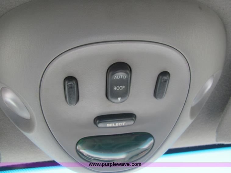 image for item C2577 2001 Ford F150 XLT club cab pickup truck