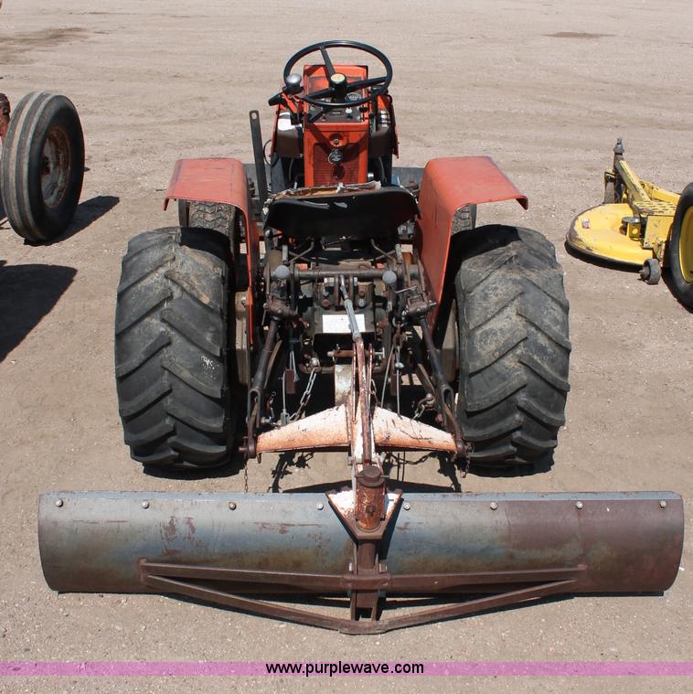 image for item C2591 Allis-Chalmers 720 tractor