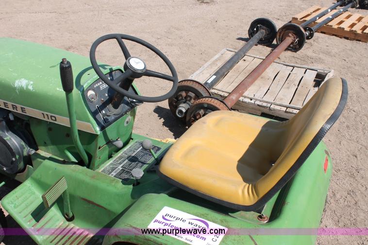 image for item C2594 John Deere 110 lawn mower