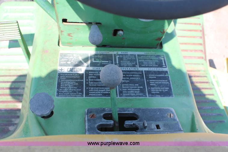 image for item C2594 John Deere 110 lawn mower