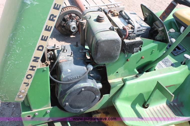 image for item C2594 John Deere 110 lawn mower