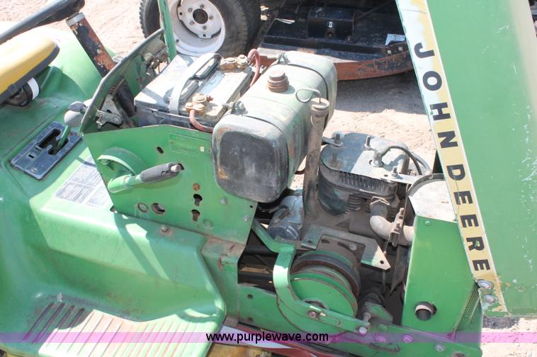image for item C2594 John Deere 110 lawn mower
