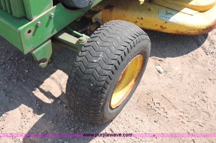 image for item C2594 John Deere 110 lawn mower