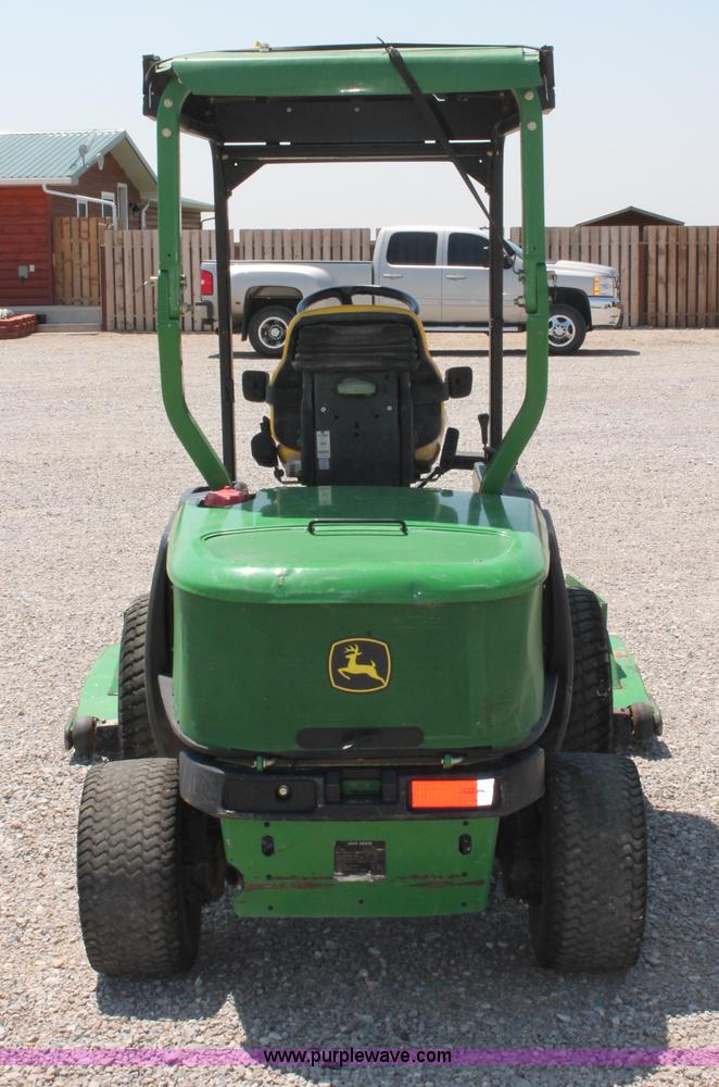 image for item C2596 2008 John Deere 1565 Series II lawn mower