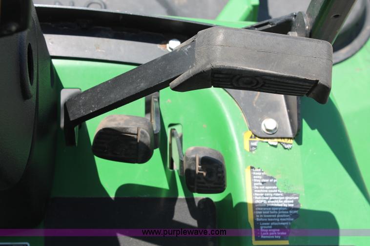 image for item C2596 2008 John Deere 1565 Series II lawn mower