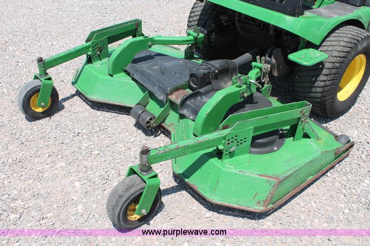 image for item C2596 2008 John Deere 1565 Series II lawn mower