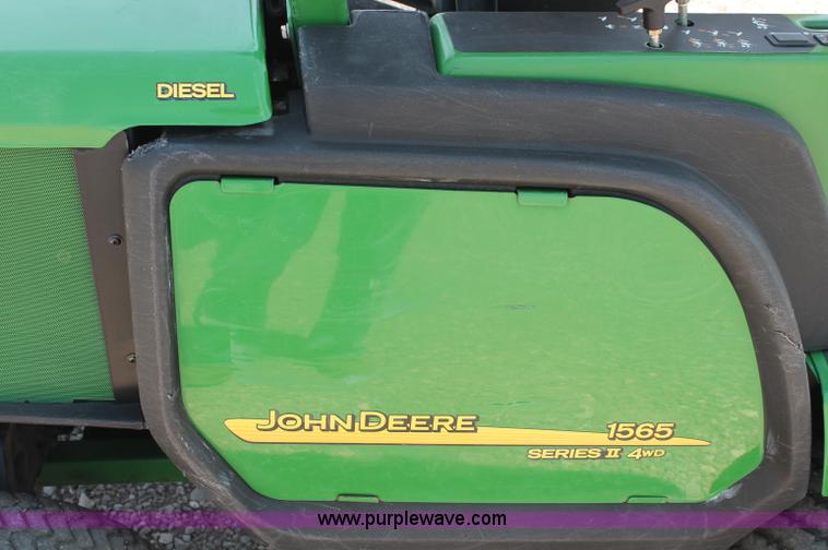 image for item C2596 2008 John Deere 1565 Series II lawn mower