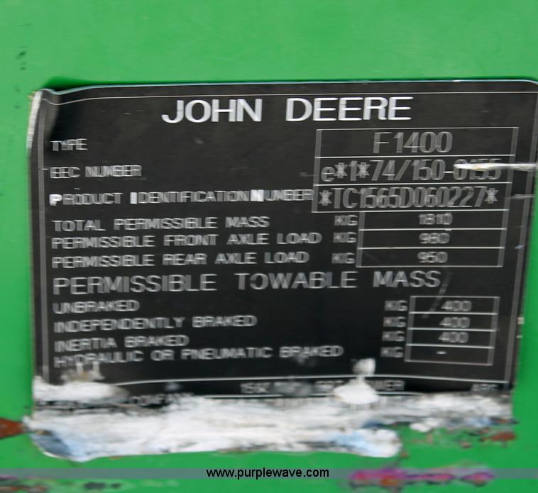 image for item C2596 2008 John Deere 1565 Series II lawn mower