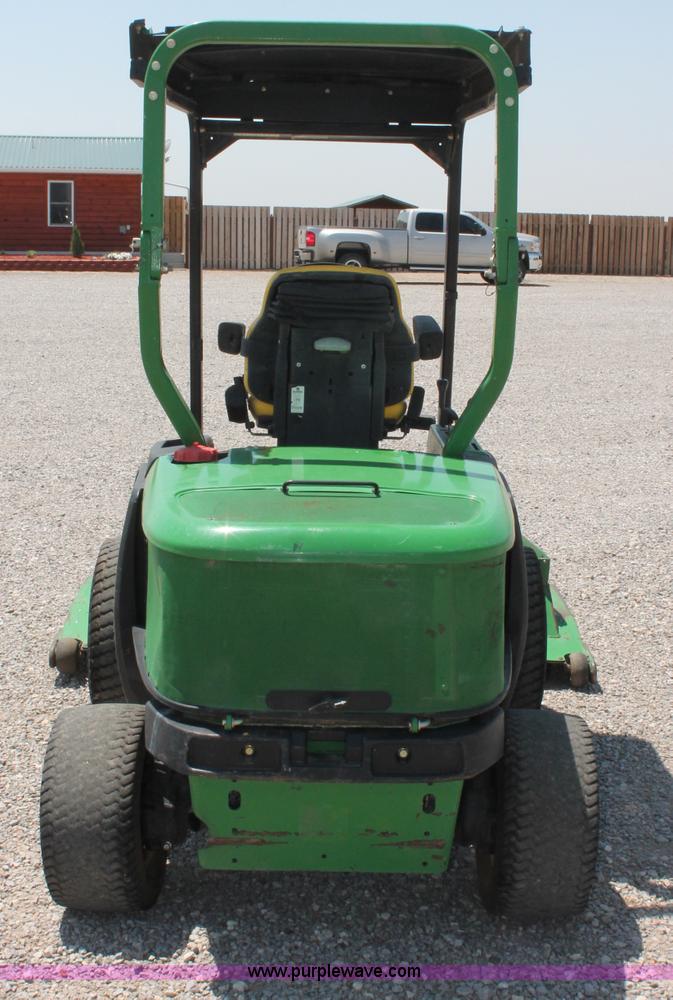 image for item C2597 2008 John Deere 1565 Series II lawn mower
