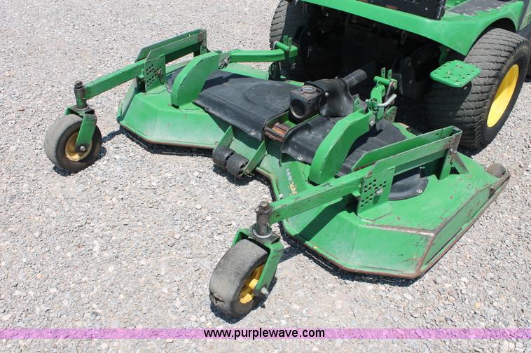 image for item C2597 2008 John Deere 1565 Series II lawn mower