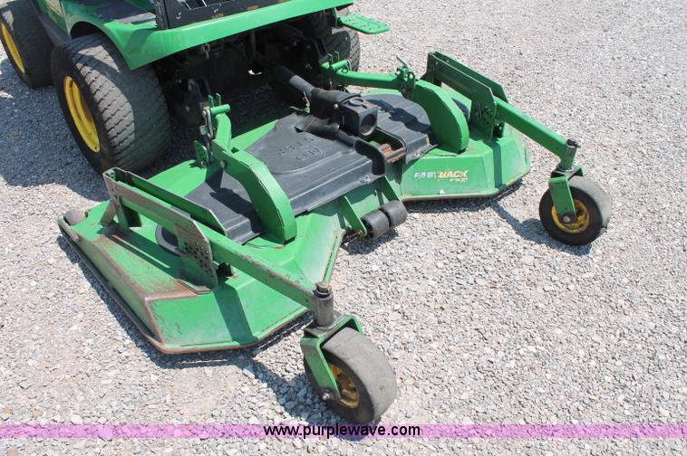 image for item C2597 2008 John Deere 1565 Series II lawn mower