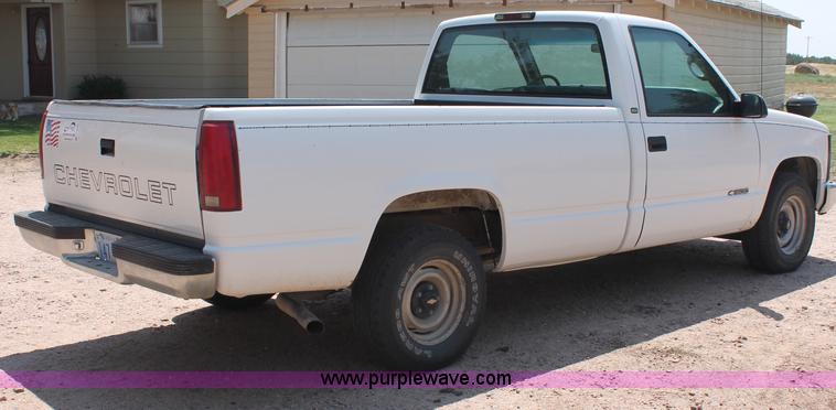 image for item C2599 1998 Chevrolet Cheyenne 1500 pickup truck