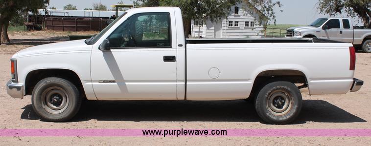image for item C2599 1998 Chevrolet Cheyenne 1500 pickup truck