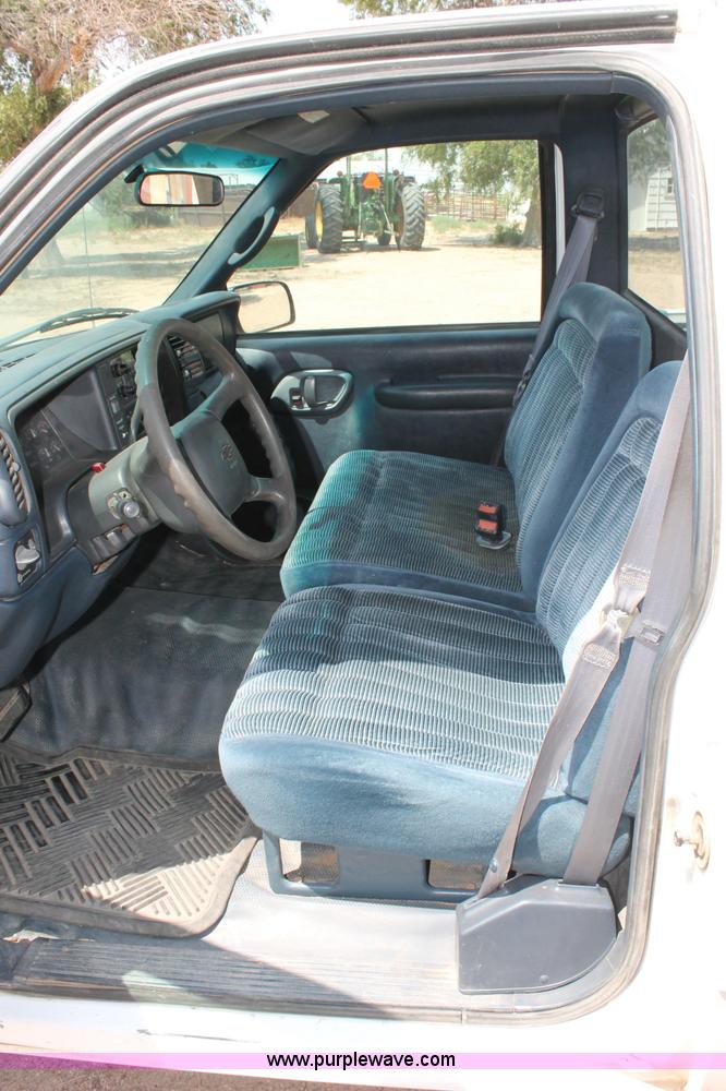 image for item C2599 1998 Chevrolet Cheyenne 1500 pickup truck