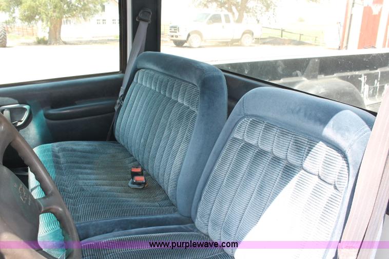 image for item C2599 1998 Chevrolet Cheyenne 1500 pickup truck