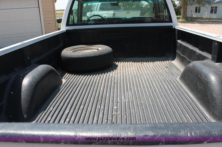image for item C2599 1998 Chevrolet Cheyenne 1500 pickup truck