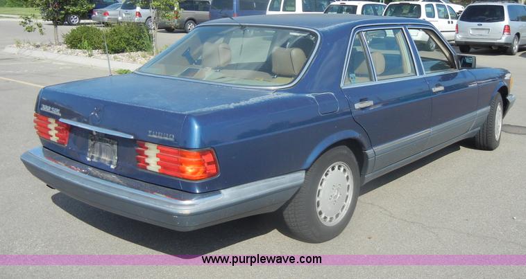 image for item D4241 1987 Mercedes Benz 300 SDL