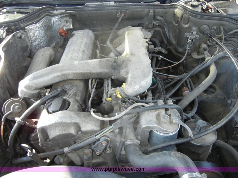 image for item D4241 1987 Mercedes Benz 300 SDL