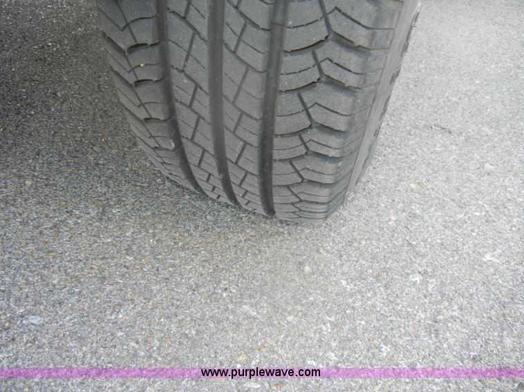 image for item D4241 1987 Mercedes Benz 300 SDL
