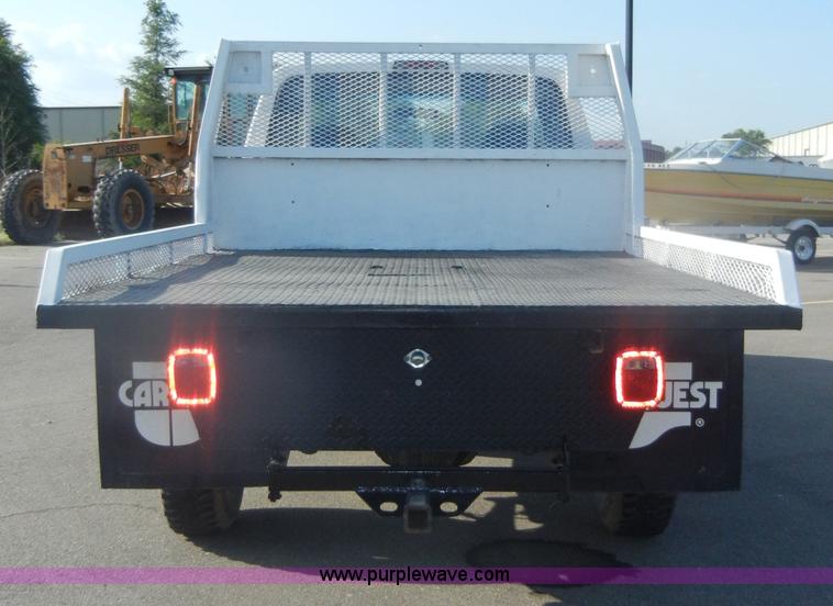 image for item D4243 1997 Ford F250 Heavy Duty flatbed pickup truck