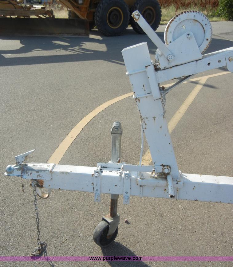 image for item D4343 1985 Bayliner 15' boat with trailer