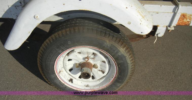 image for item D4343 1985 Bayliner 15' boat with trailer