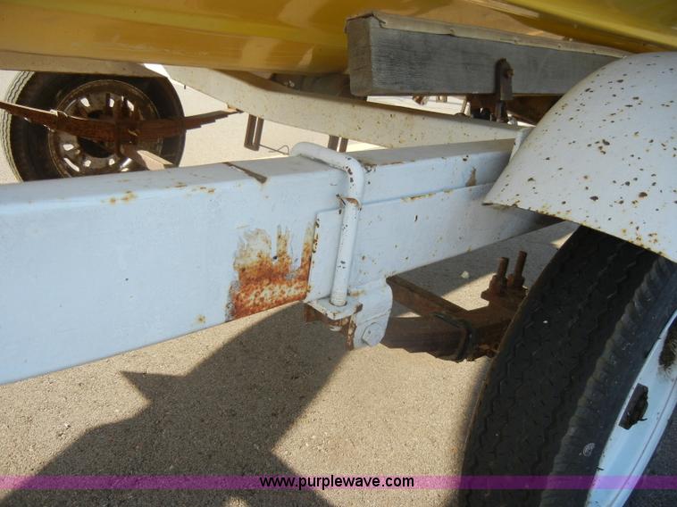 image for item D4343 1985 Bayliner 15' boat with trailer