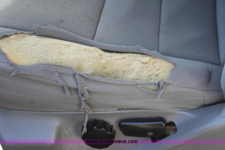 image for item D5023 2007 Ford F250 XL Super Duty pickup truck