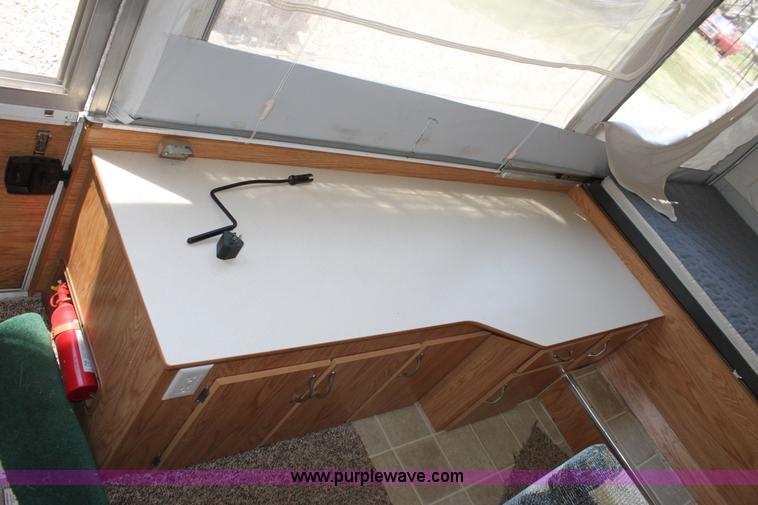 image for item D5209 2004 Jayco Qwest pop-up camper