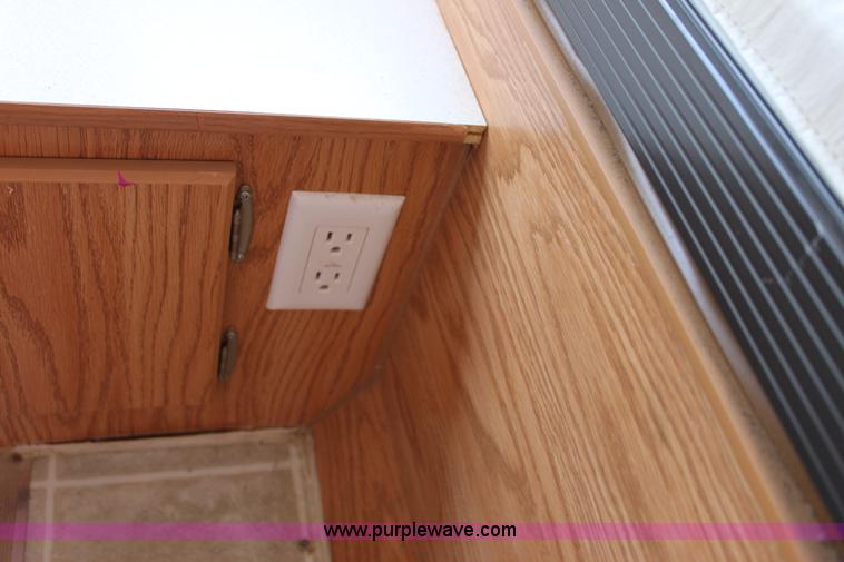 image for item D5209 2004 Jayco Qwest pop-up camper