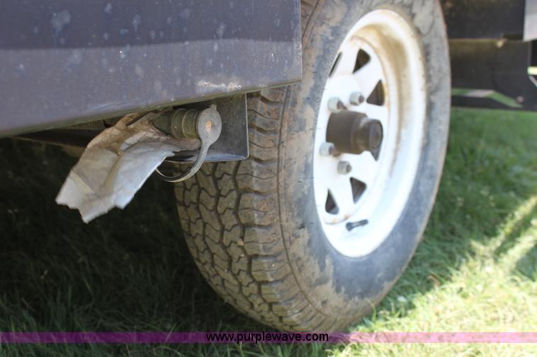 image for item D5209 2004 Jayco Qwest pop-up camper