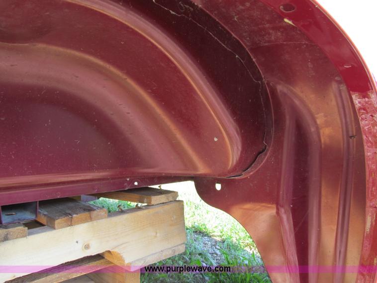 image for item E4501 GMC 8' pickup truck bed