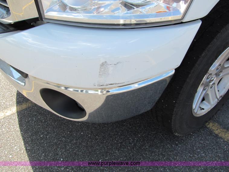 image for item I9777 2008 Dodge Ram 1500 SLT Quad Cab pickup truck