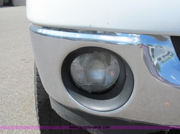 image for item I9777 2008 Dodge Ram 1500 SLT Quad Cab pickup truck