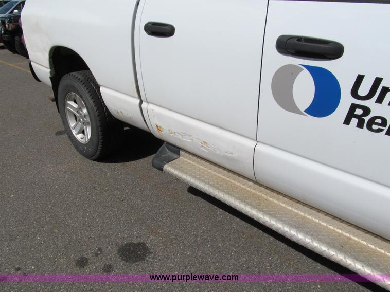 image for item I9777 2008 Dodge Ram 1500 SLT Quad Cab pickup truck