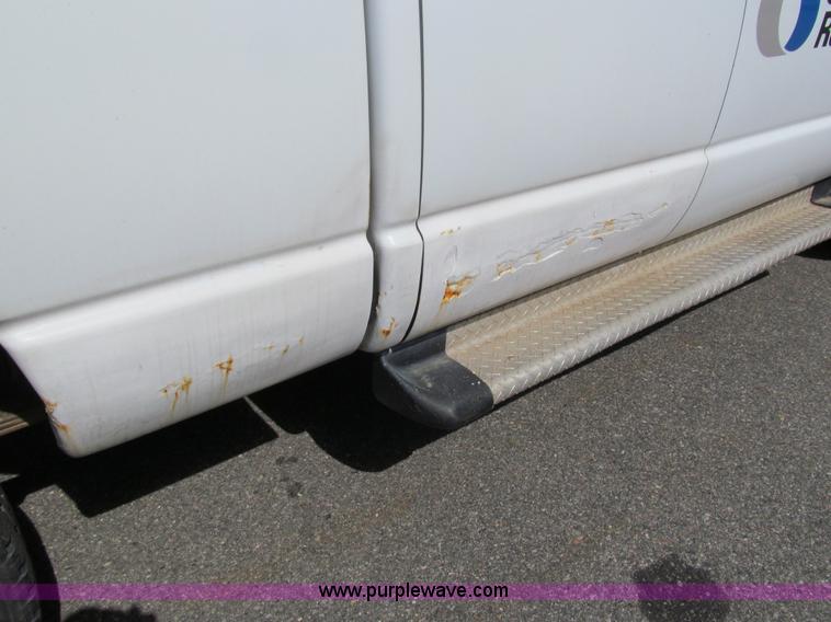 image for item I9777 2008 Dodge Ram 1500 SLT Quad Cab pickup truck