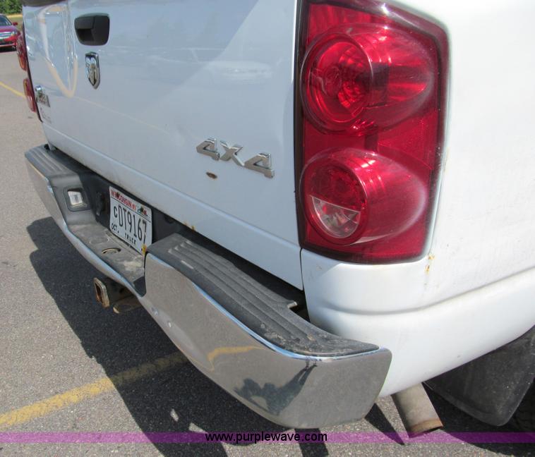 image for item I9777 2008 Dodge Ram 1500 SLT Quad Cab pickup truck