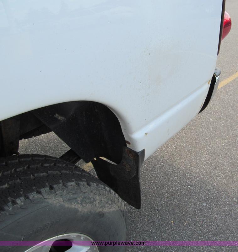 image for item I9777 2008 Dodge Ram 1500 SLT Quad Cab pickup truck