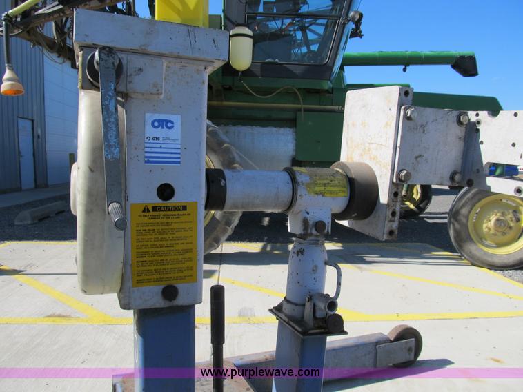 image for item K9291 OTC 6,000 lb revolver diesel engine stand