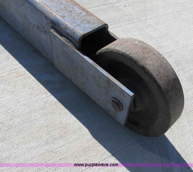 image for item K9291 OTC 6,000 lb revolver diesel engine stand