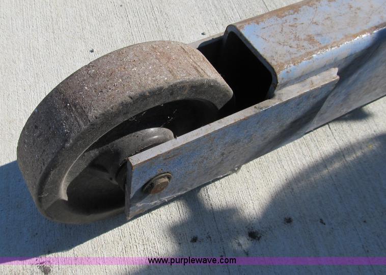 image for item K9291 OTC 6,000 lb revolver diesel engine stand