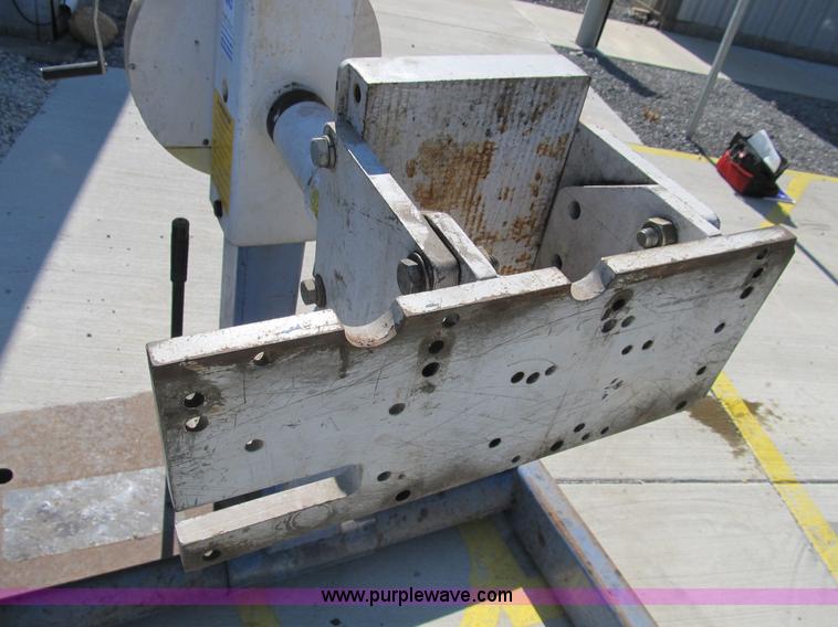 OTC 6,000 lb revolver diesel engine stand in Peotone, IL Item K9291