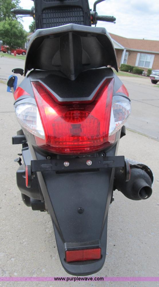 image for item K9296 2008 Znen RCX150R moped